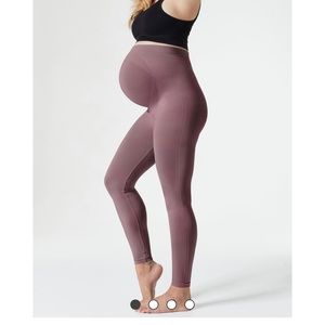Large Blanqi maternity leggings.  Never been worn, brand new! Too small for me.